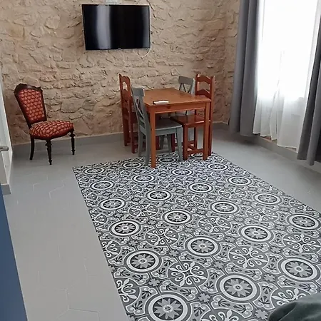 Apartment Arena *